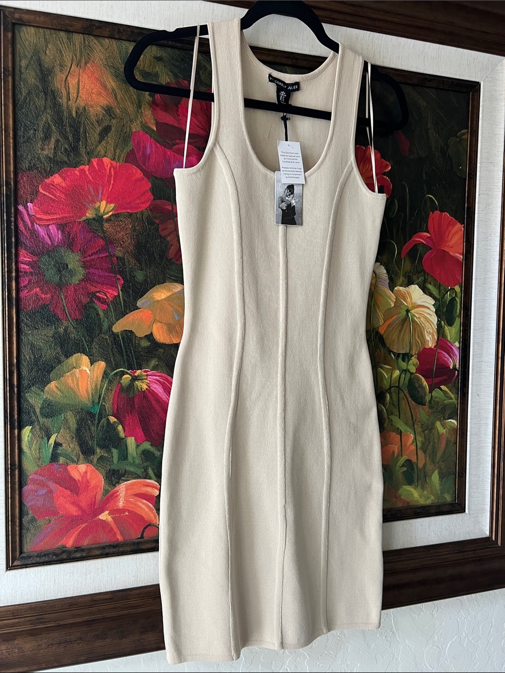 SINCERELY JULES NWT Size M Ivory Sleeveless Bodycon Dress - Picture 4 of 11